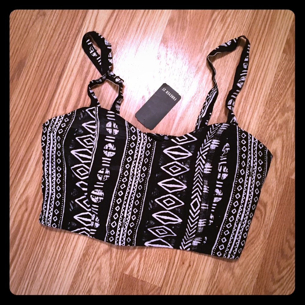 Black and White Crop Top - Aztec pattern